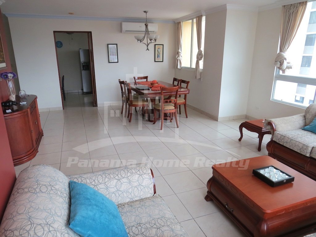 Beautiful 3 bedroom apartment for rent located in area of Obarrio