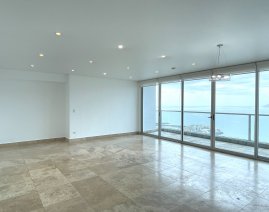 Espacioso apartamento de 3 habitaciones en alquiler en Punta Pacifica