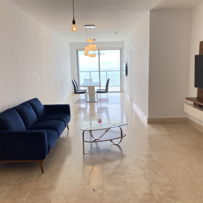 Lujoso apartamento modelo C totalmente amoblado en Yoo&Arts Panama